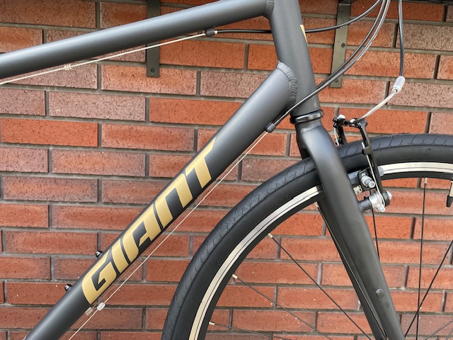 giant escapex3 black